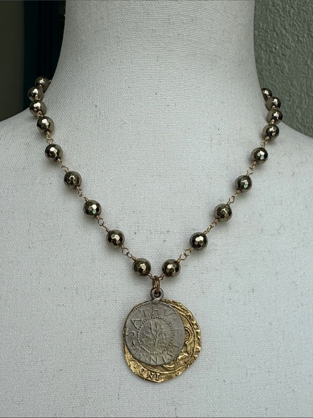 Lula n Lee adjustable length pendant necklace
